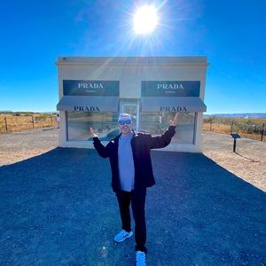 Meet your Posher, Kevin